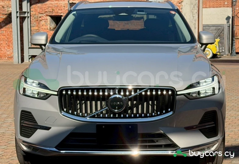 Volvo XC60 Серый