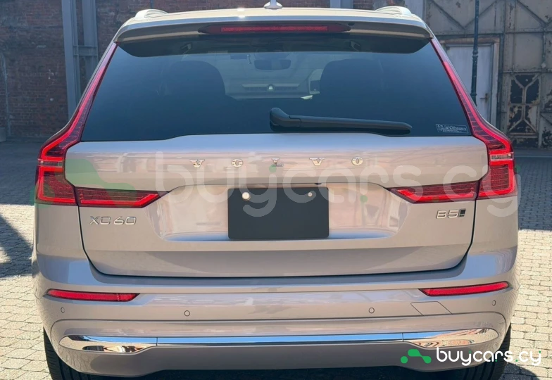 Volvo XC60 Серый