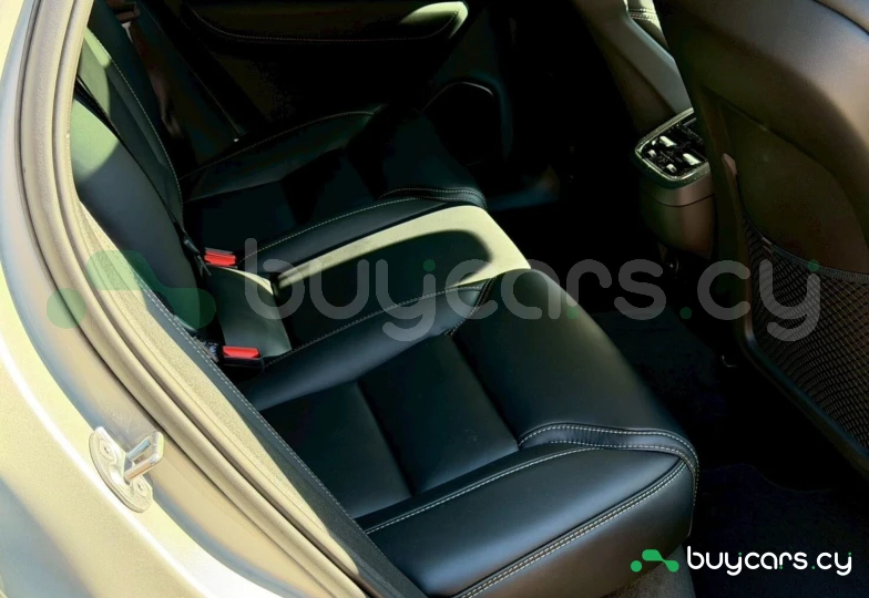 Volvo XC60 Серый