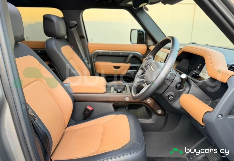 Land Rover Defender Grey