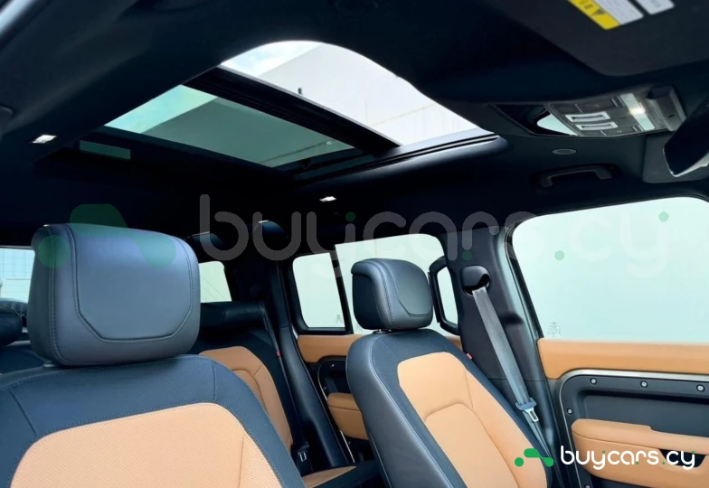 Land Rover Defender Grey