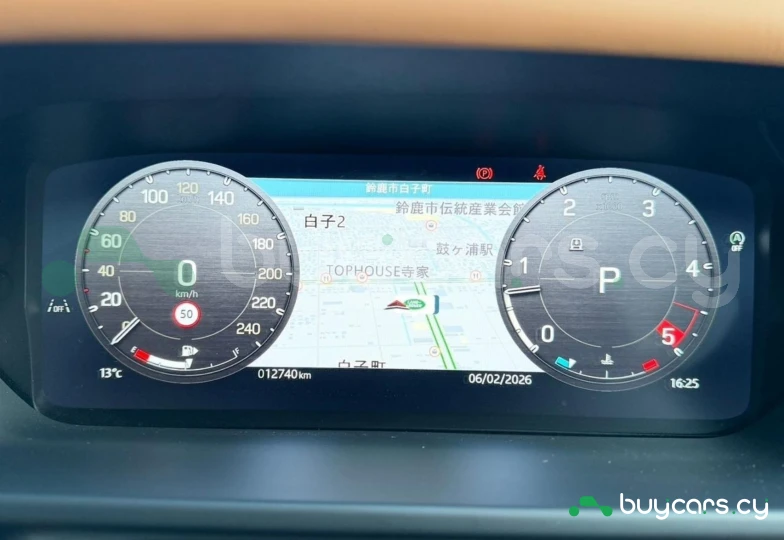 Land Rover Defender Grey