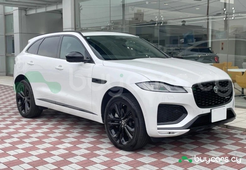 Jaguar F-Pace White