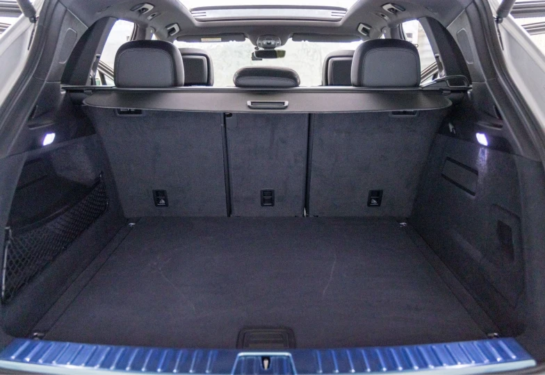 Porsche Cayenne White