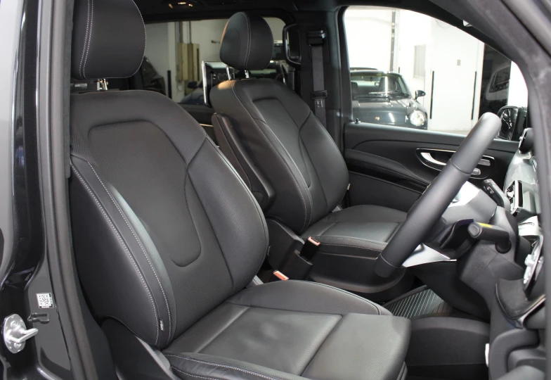 Mercedes V-class Black
