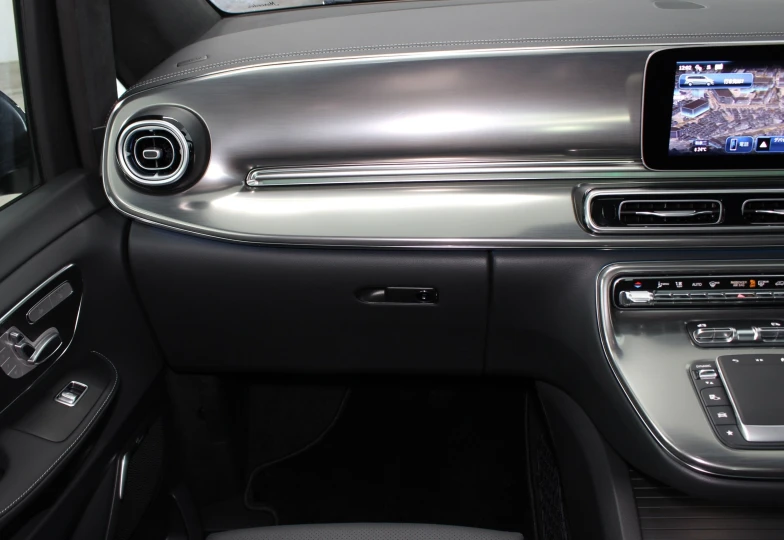 Mercedes V-class Black