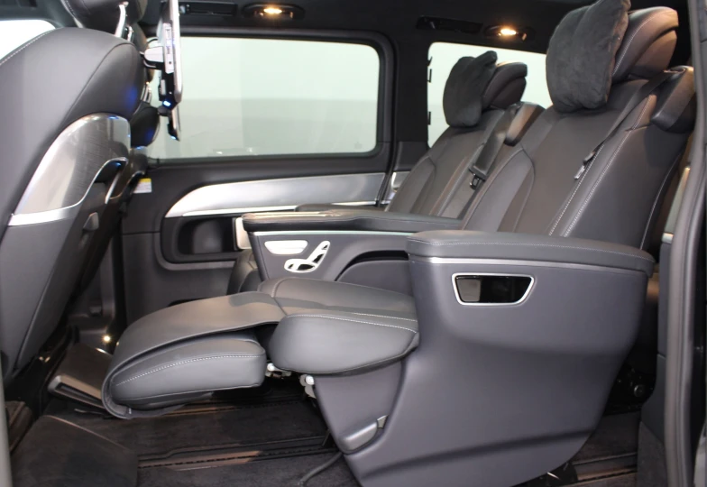 Mercedes V-class Black