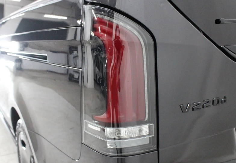 Mercedes V-class Black