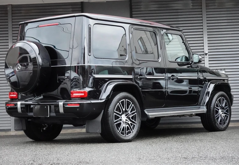 Mercedes G-class Black