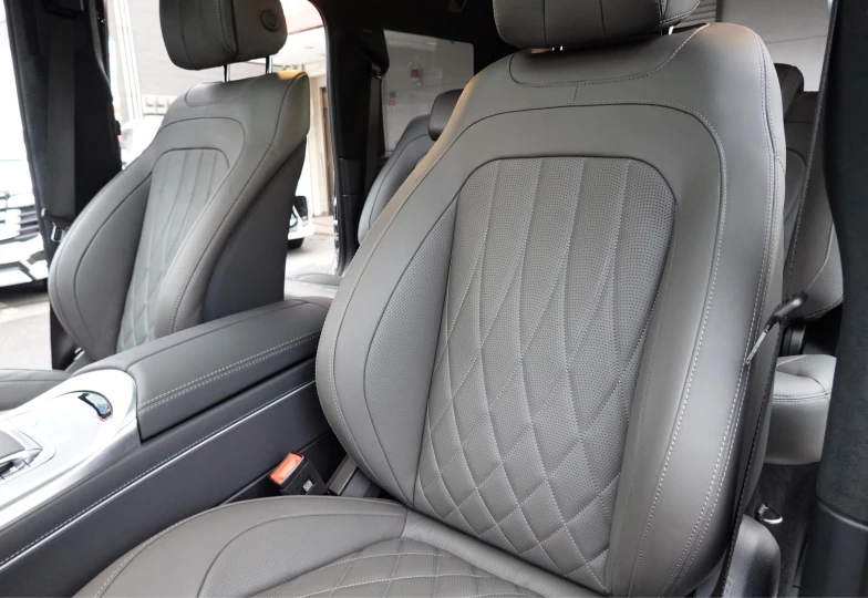 Mercedes G-class Black