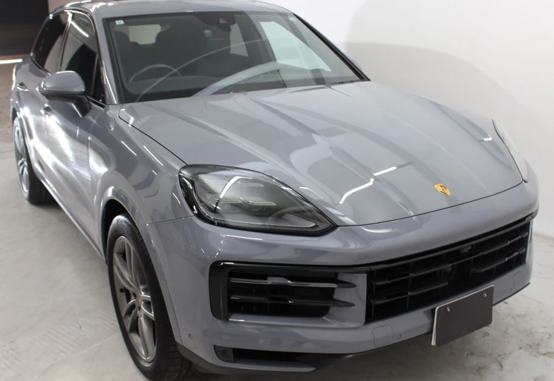 Porsche Cayenne Blue