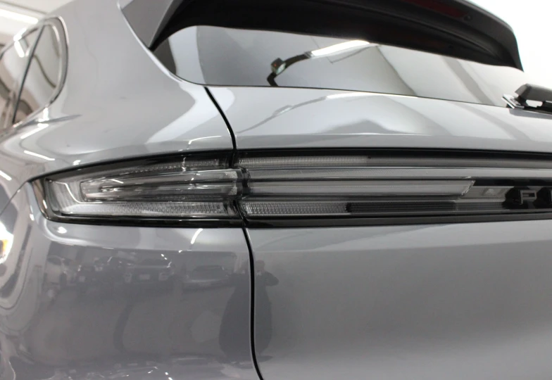 Porsche Cayenne Blue