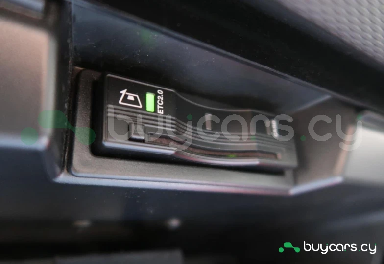 Land Rover Discovery Grey