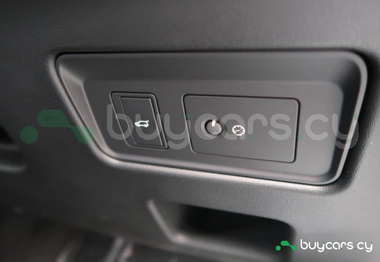 Land Rover Discovery Grey