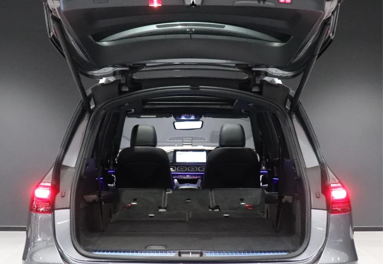 Mercedes GLS-class Grey