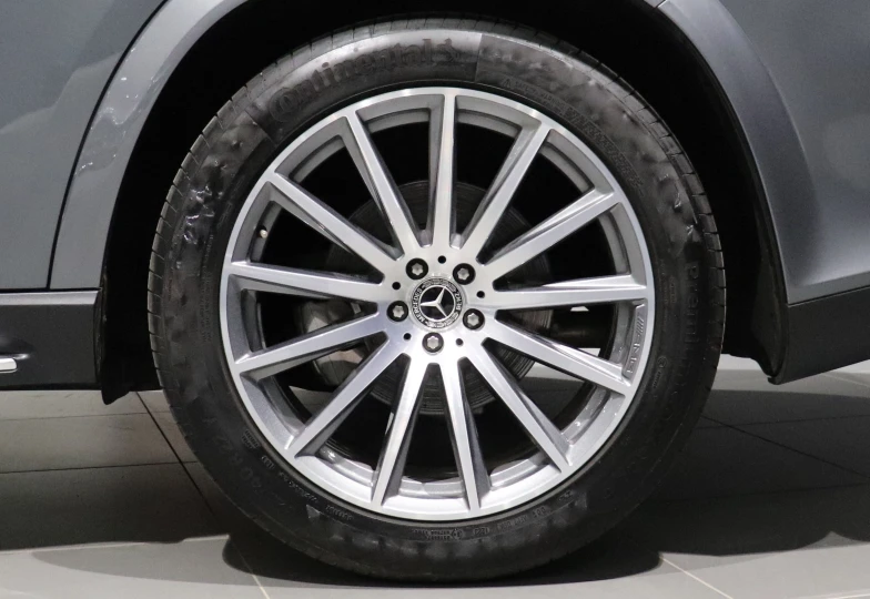 Mercedes GLS-class Grey