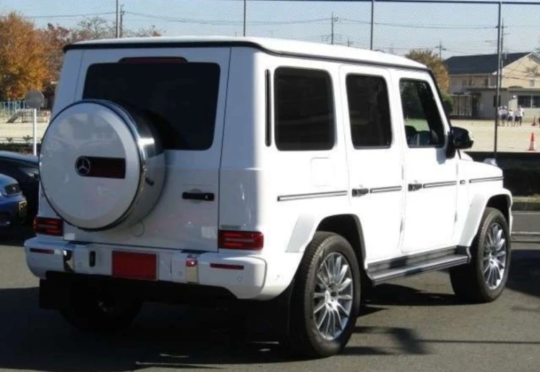Mercedes G-class White