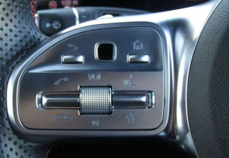 Mercedes G-class White