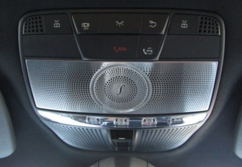 Mercedes G-class White