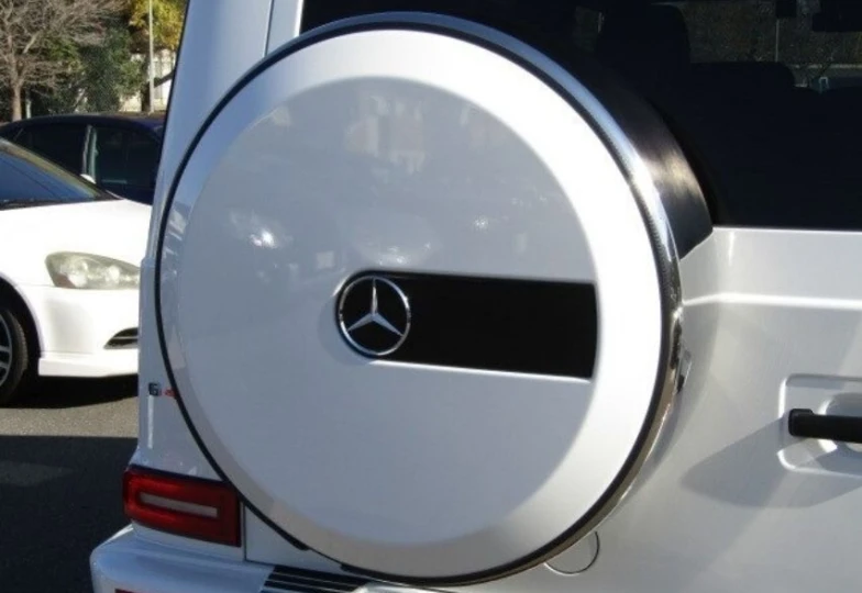 Mercedes G-class White