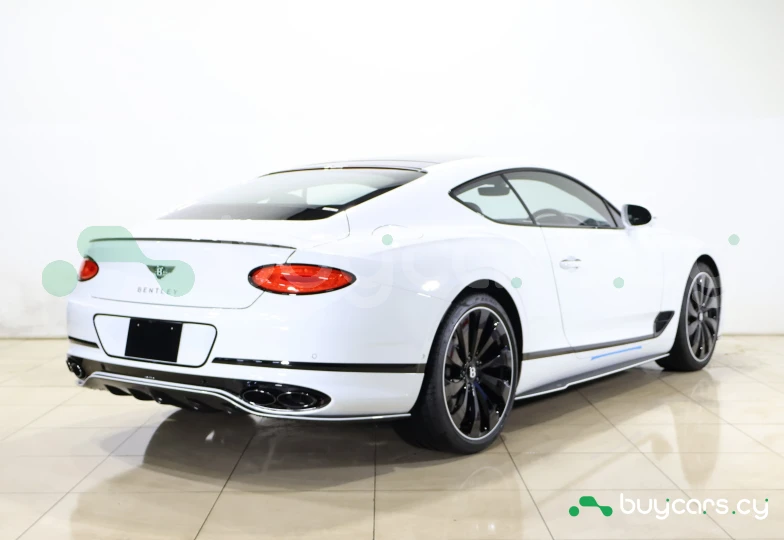 Bentley Continental GT Белый