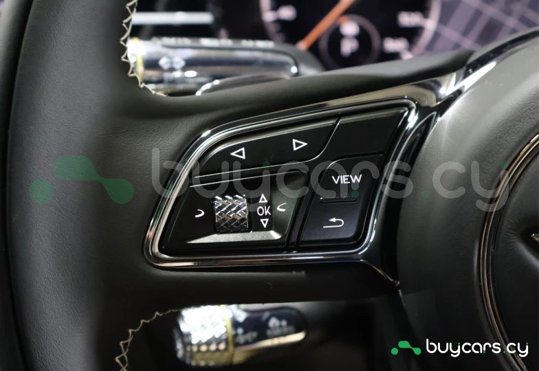 Bentley Continental GT Белый