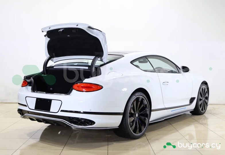 Bentley Continental GT Белый