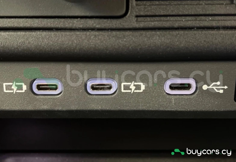 Toyota Land Cruiser White