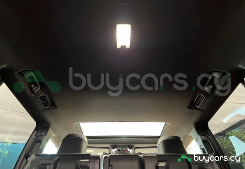 Toyota Land Cruiser White