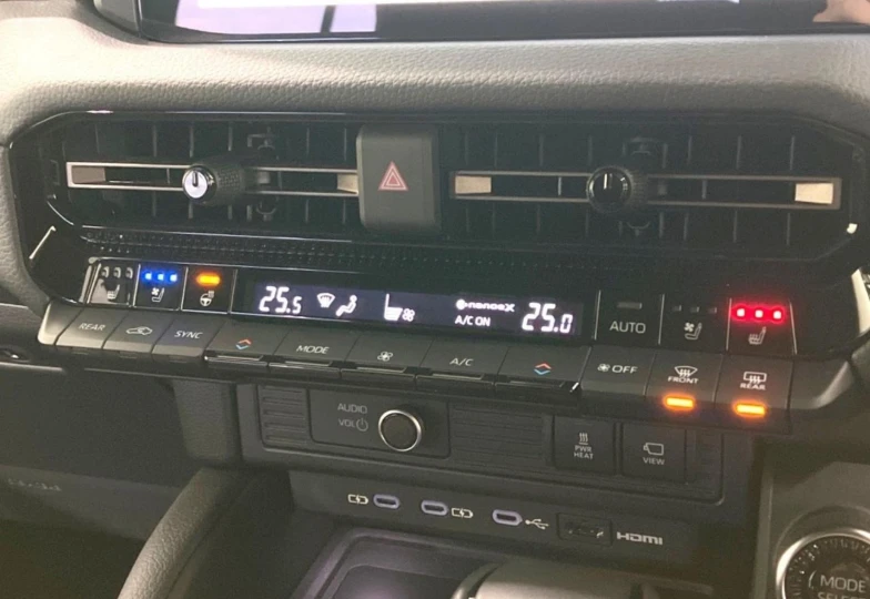 Toyota Land Cruiser Black