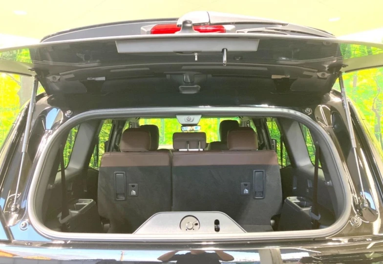 Toyota Land Cruiser Black