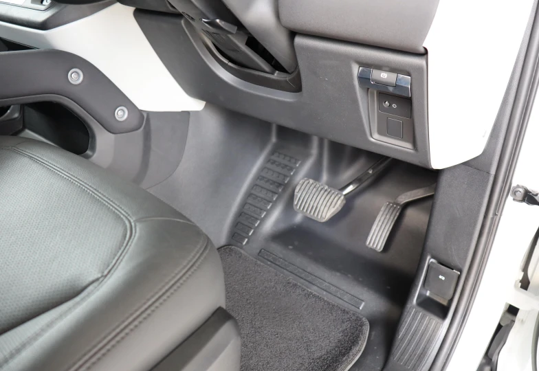 Land Rover Defender , 2023 - 20