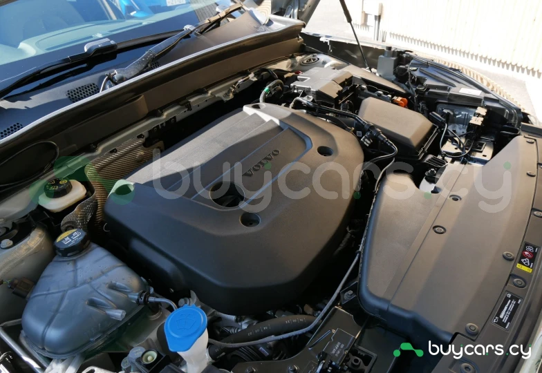 Volvo XC40 Серый