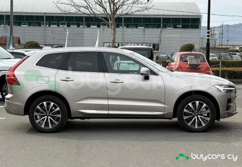 Volvo XC60 Бежевый