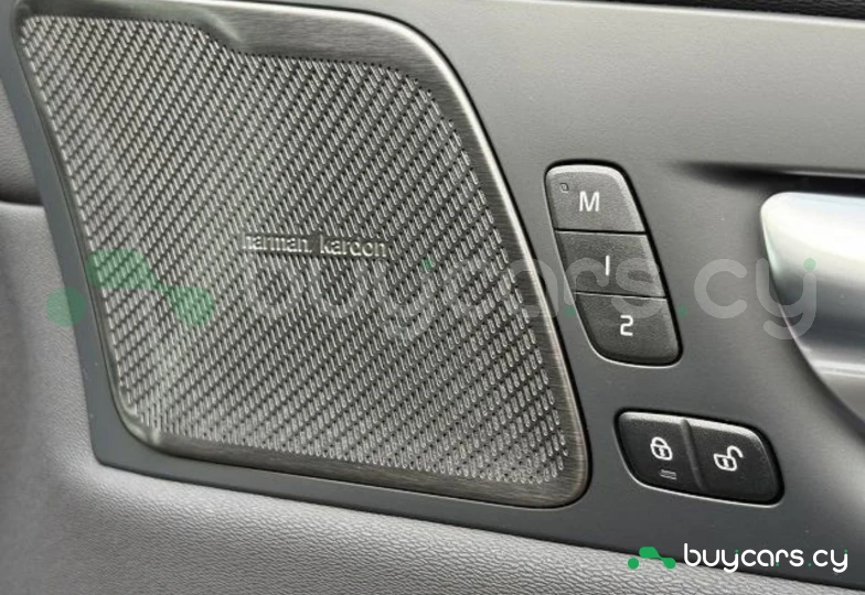 Volvo XC60 Бежевый