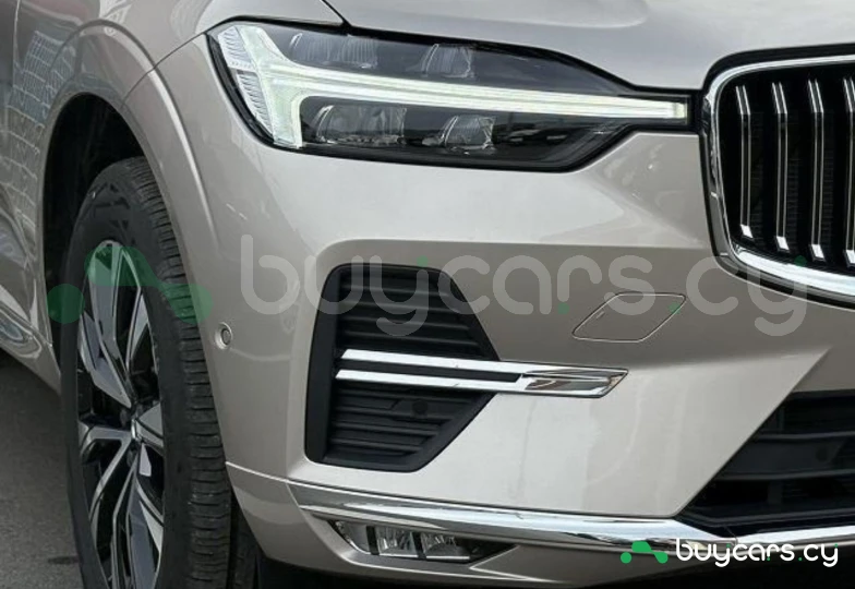 Volvo XC60 Бежевый