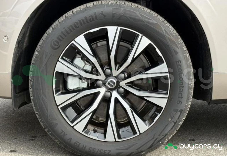 Volvo XC60 Бежевый