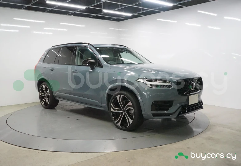 Volvo XC90 Серый