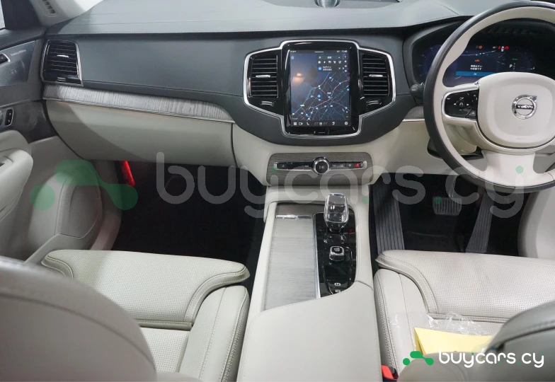 Volvo XC90 Серый