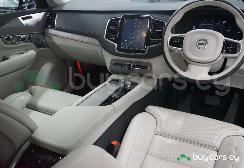 Volvo XC90 Серый