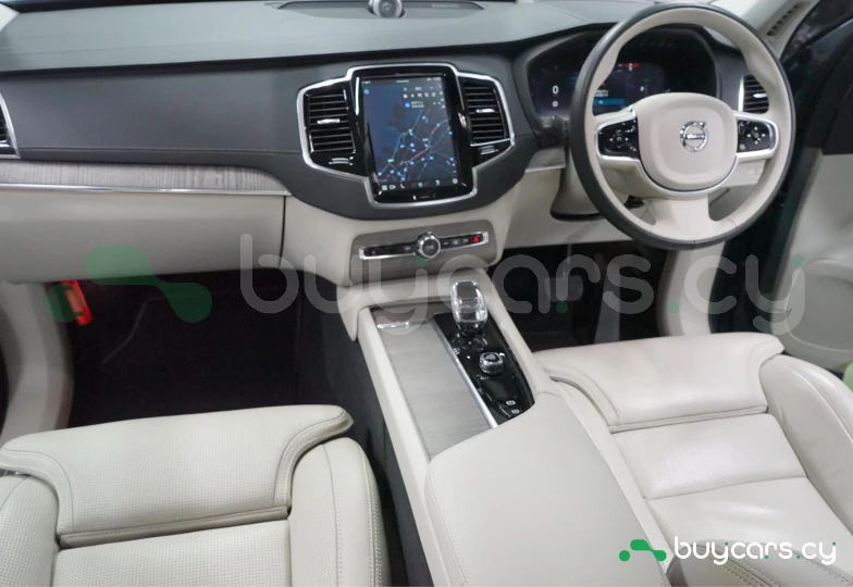 Volvo XC90 Серый