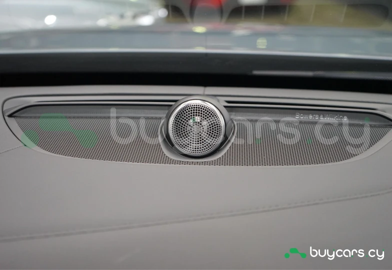 Volvo XC90 Серый