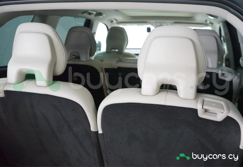 Volvo XC90 Серый