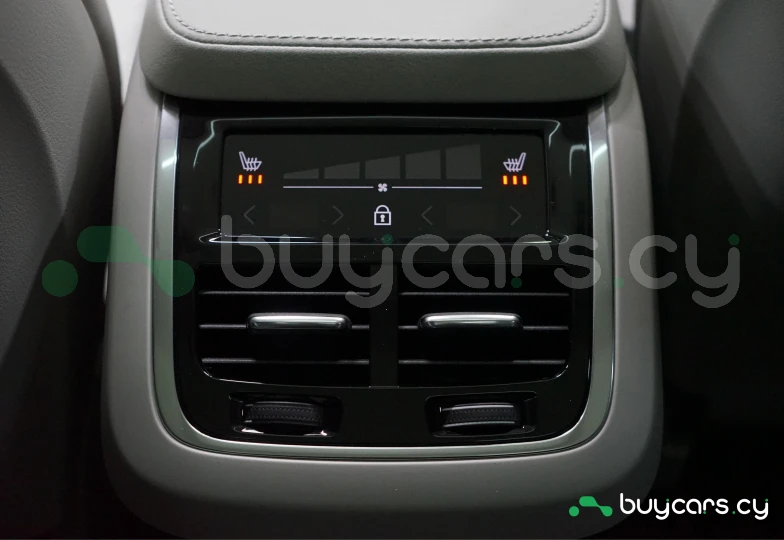 Volvo XC90 Серый