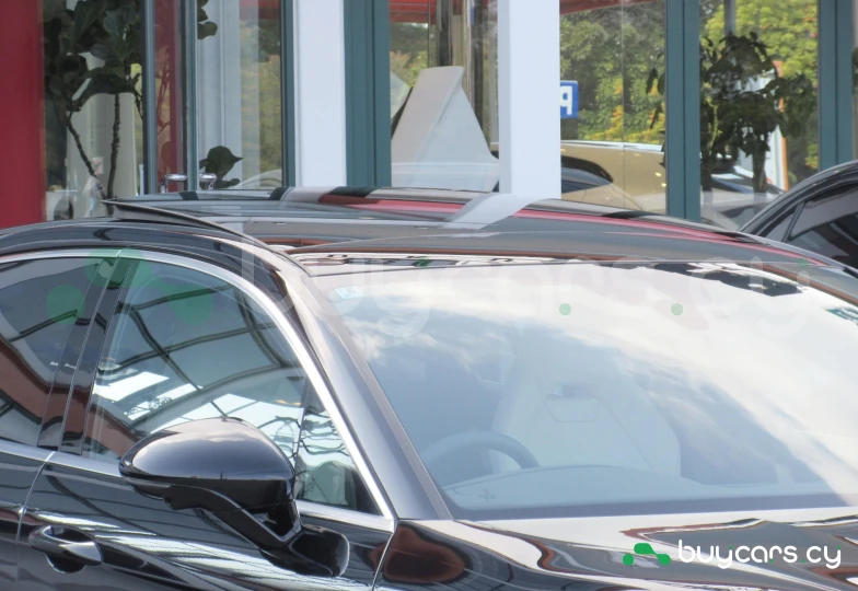 Porsche Panamera Черный