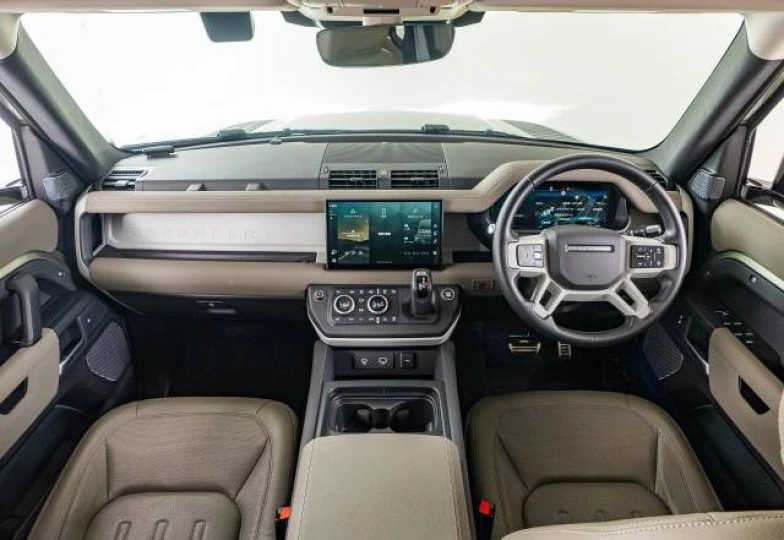 Land Rover Defender D300 Turbo, 2021 - 2