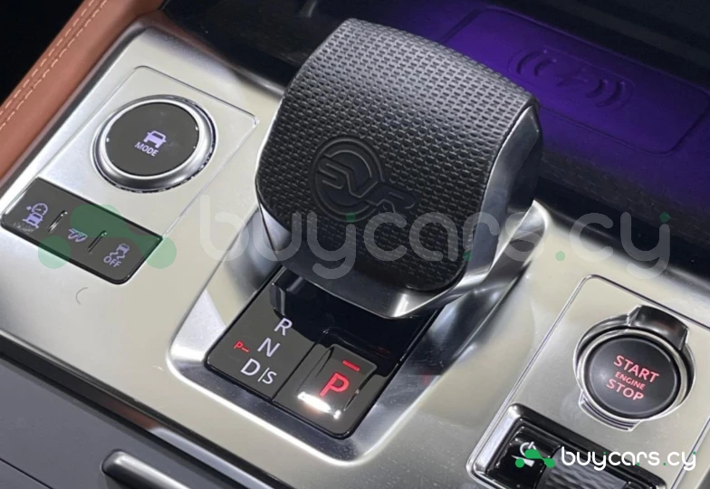 Jaguar F-Pace Коричневый