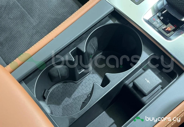 Jaguar F-Pace Коричневый