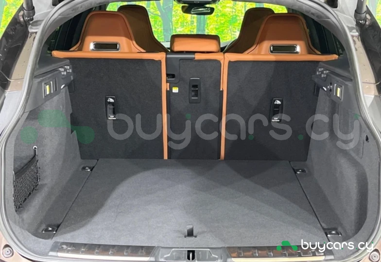 Jaguar F-Pace Коричневый