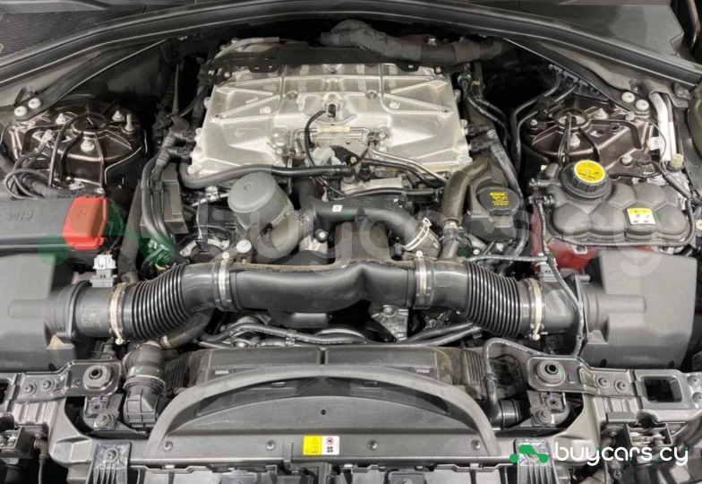 Jaguar F-Pace Коричневый